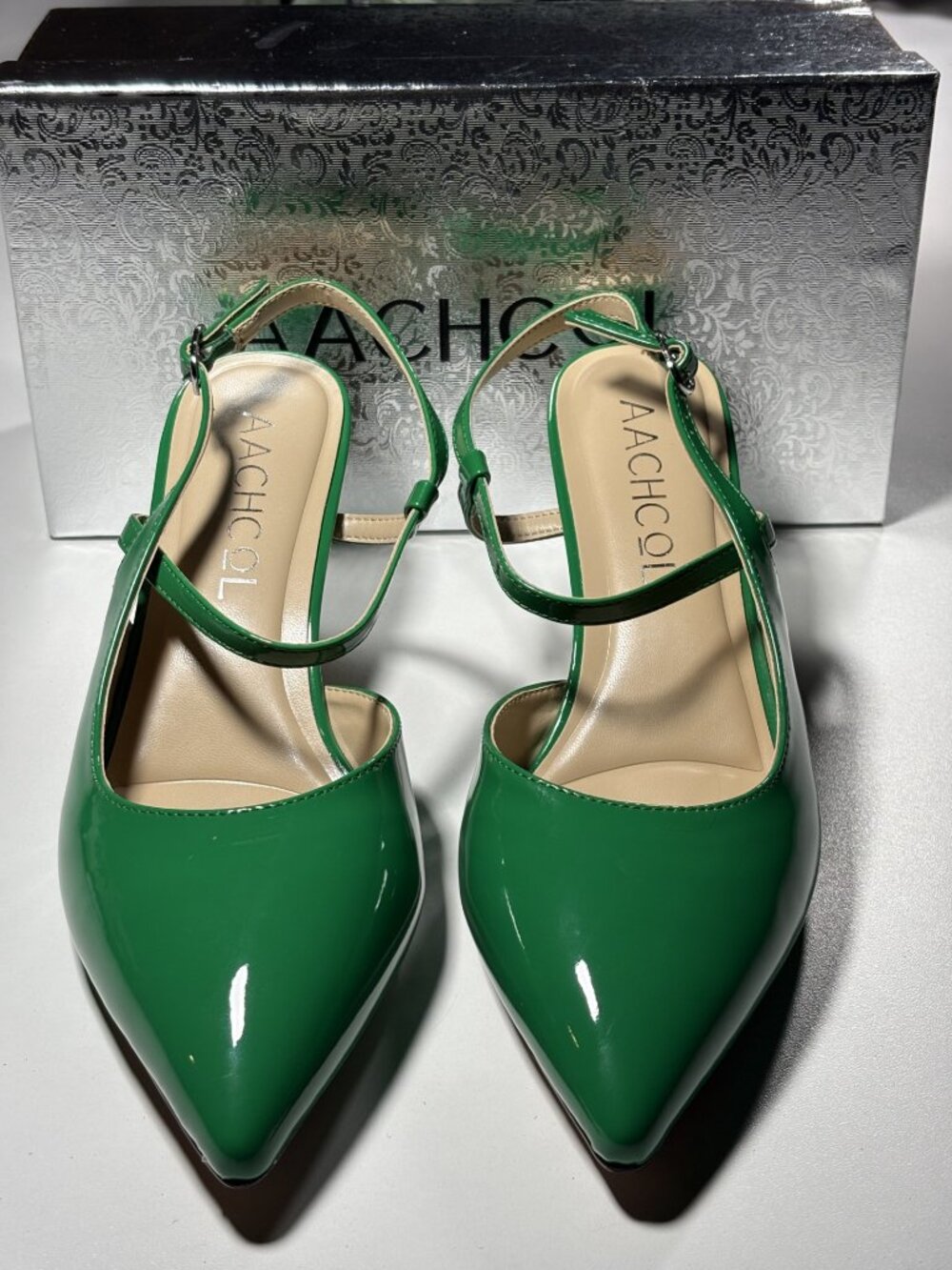 Emerald Green Patent Slingback Kitten Heels Pointed Toe Pumps US 8 Box - Picture 5 of 8